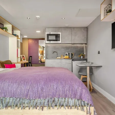 Practical For 2 In Leeds, Free Breakfast Apartamento