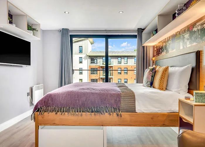 Practical For 2 In Leeds, Free Breakfast Apartamento