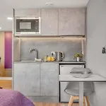 Practical For 2 In Leeds, Free Breakfast * Leeds (West Yorkshire)