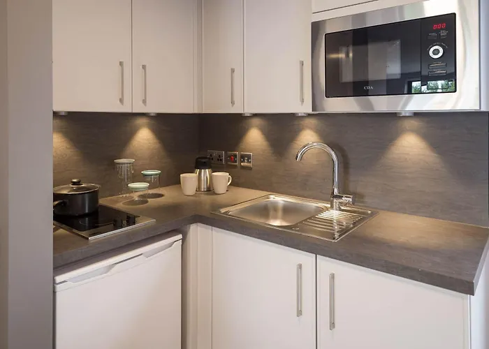 Practical For 2 In Leeds, Free Breakfast Apartment Leeds (West Yorkshire)