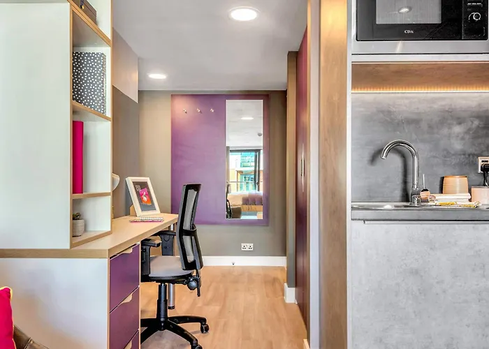 Apartment Practical For 2 In Leeds, Free Breakfast Leeds (West Yorkshire)